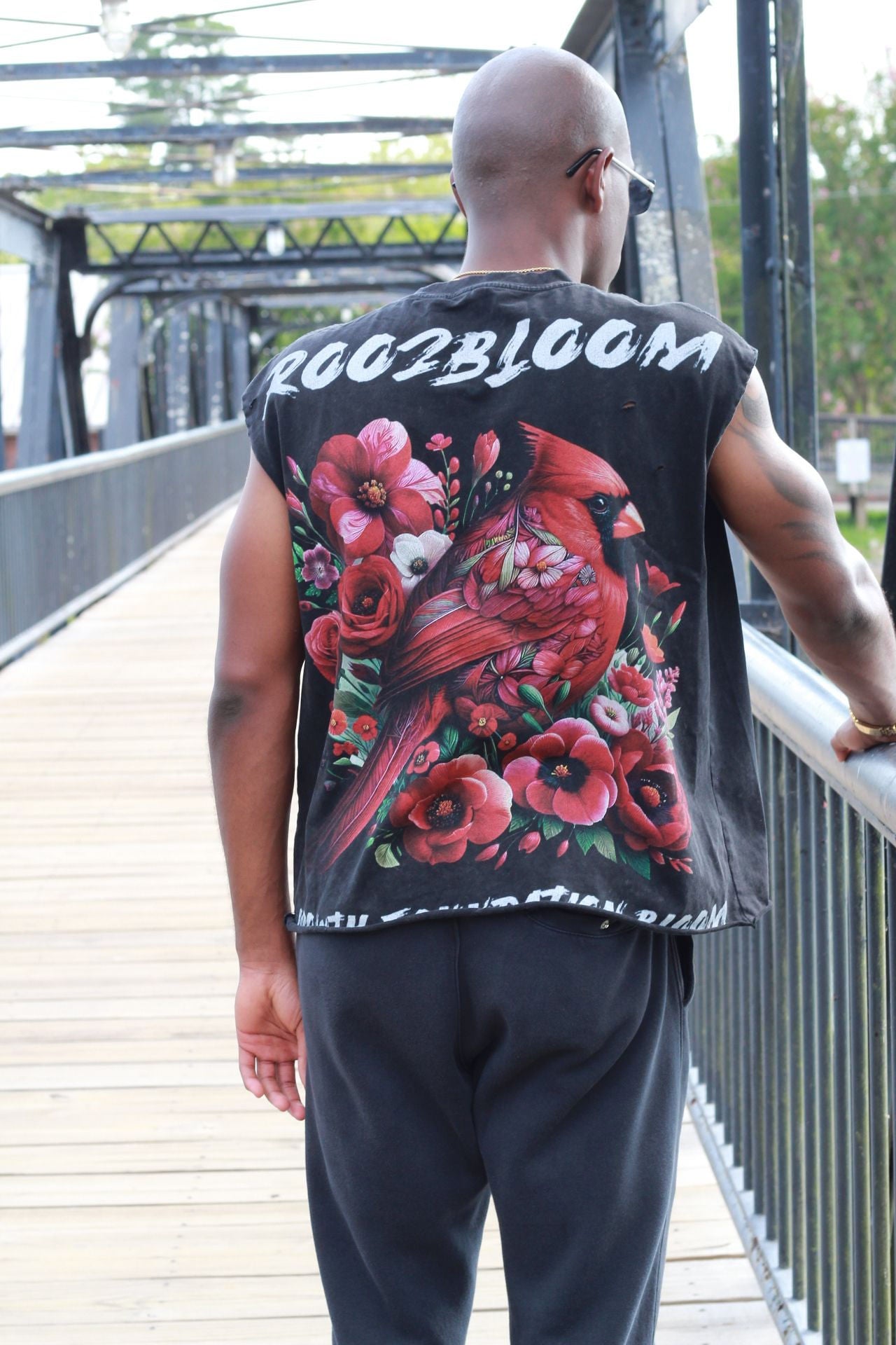 Cardinal of Encouragement (Oversized)